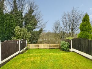 Photo 8- click for photo gallery